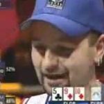 Daniel Negreanu – Reads Straight Flush in live poker – learn from the best