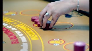 Learning blackjack at MGM dealers school: ‘You want your hands open as much as possible’