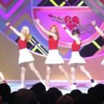 Red Velvet Russian Roulette Chorus (Mirrored)