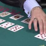 How to play Baccarat (Punto Banco) [HD 720p]