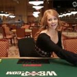LEARN TO PLAY POKER with LYNN GILMARTIN | PokerNews Retro
