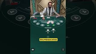 Interesting double down play at blackjack table 🤔 #blackjack #casino #kumbara #shorts