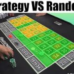 Roulette Strategy VS Random Player