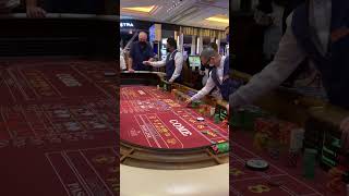 The shooter rolls a 9  🎲  ACTION view Palazzo Resort craps table Las Vegas