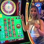 I Played  On A Roulette Slot Machine For The First Time In Vegas!!!