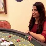 Indian Girls explaining rules of Black Jack in Hindi!